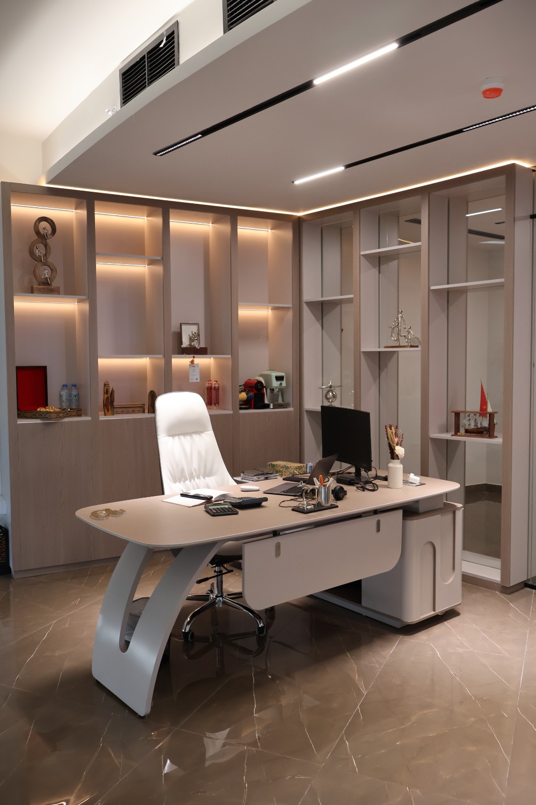 Executive Office · Dubai